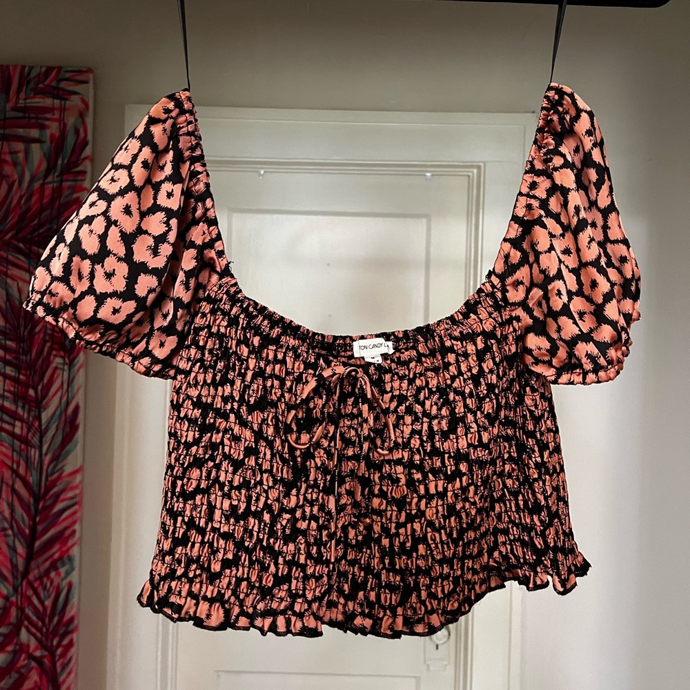 Cotton Candy LA black and rose gold cheetah print off shoulder crop top